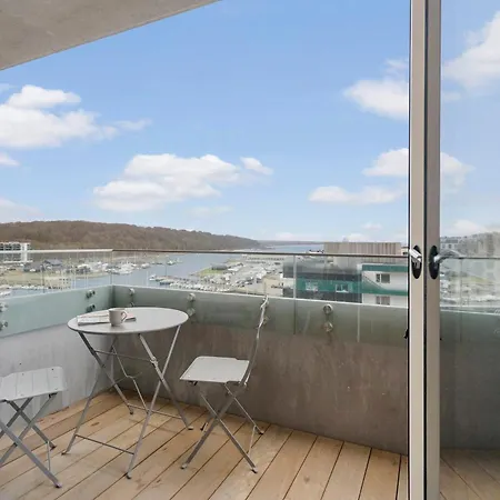 Apartment Seaside With Magical Balcony View *